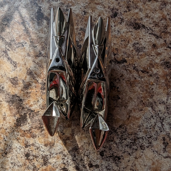 Crane Salt & Pepper Shaker Set - Picture 3 of 12